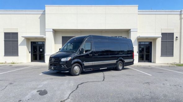 gainesville 15 passenger sprinter van